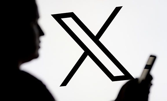 ЕС пригрозил соцсети Маска санкциями