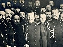 В детской библиотеке Ульяновска открылась фотовыставка "За веру и верность!"