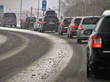 В Калининграде пятибалльная загруженность дорог и аварии из-за снегопада