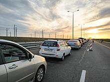 Очередь на Крымском мосту со стороны Керчи сократилась до 530 машин