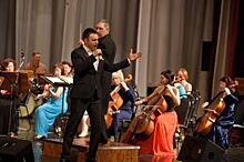Баритон из Москвы бесплатно вступит в Барнауле с симфоническим оркестром