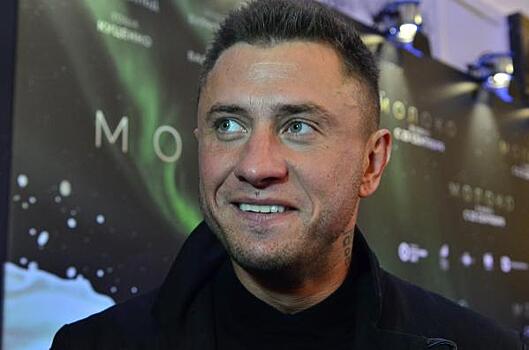 Прилучный мог изменять Карпович еще с 2020 года