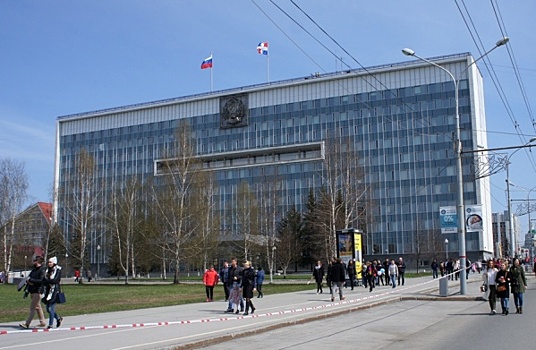 Комитеты прикамского ЗС одобрили планы дорожного строительства и поддержки многодетных семей