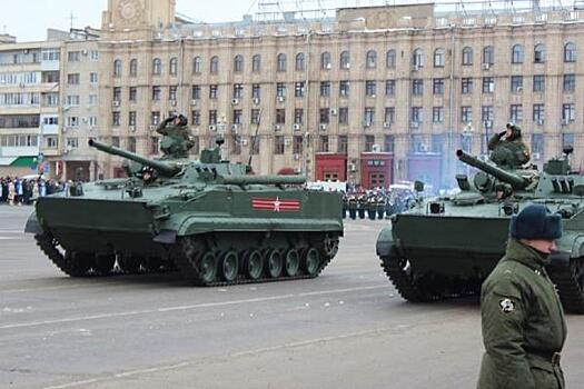 В Волгограде завершился всероссийский автопробег «Za мир! Труд! Май!» и «Zа мир без нацизма!»