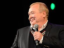 Проханов рассказал, за что штрафовал актрис