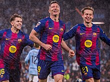 Хет-трик Левандовски принес "Барселоне" победу над "Сельтой"