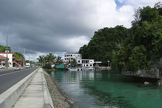 Крошечная островная страна согласилась принять выдворенных из США мигрантов