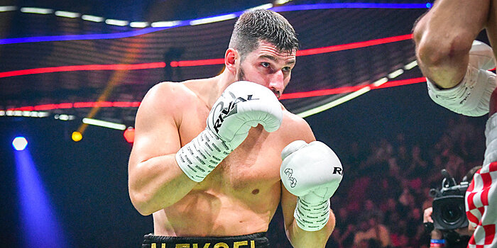 Боксер Папин высказался об инциденте со стрельбой в Москве