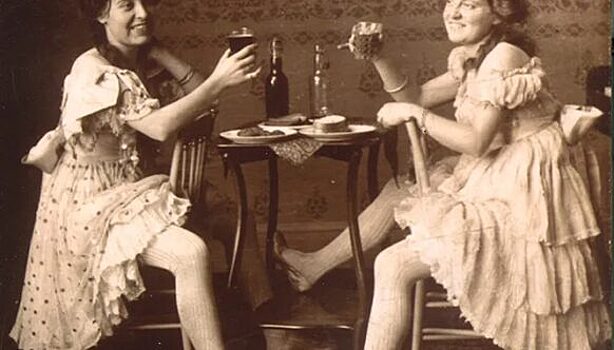 Алкоголизм и лечение ртутью: как жили женщины в русских публичных домах XIX века