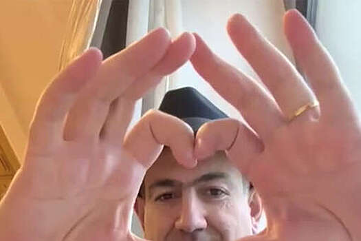 Пашинян опубликовал видео на фоне здания ФСБ России под песню "Белые розы"