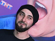 "Они не общаются". Карибидис — о ссоре Галустяна с Харламовым