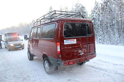 В Красноярском крае задержаны двое мужчин, угнавшие фургон из посёлка золотодобытчиков