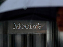 Moody's повысило рейтинг "Интер РАО" с негативным прогнозом