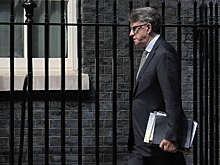 Politico: полиция Лондона просит не публиковать письма об экс-после Мандельсоне