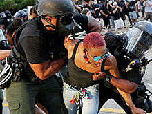 Евросоюз поддержал протесты в США