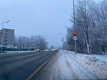 В Самаре начали ограничивать скорость из-за колеи на дороге