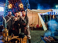 Севастополь встретил Новый год с гусарами