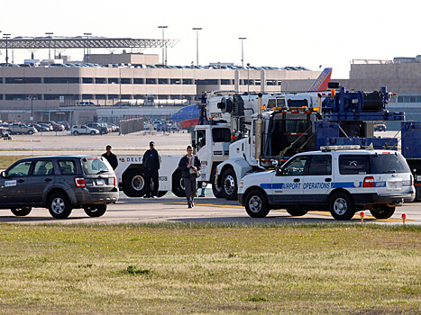 В Хьюстоне из-за муляжа гранаты в багаже бойскаута задержано больше 15 рейсов