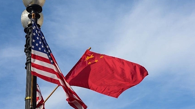 Киссинджер выступил за нормализацию отношений США с Китаем