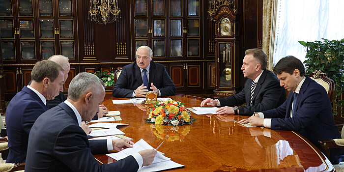Лукашенко обсудил с Шуваловым проекты «ВЭБ.РФ» в Беларуси