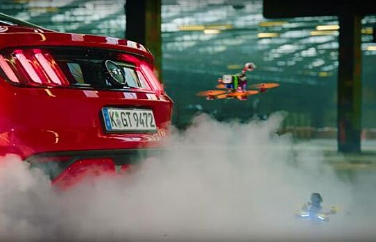 На заводе Ford стали летать дроны!