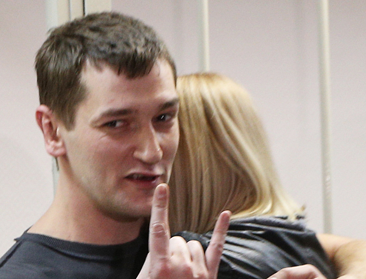 Олег Навальный, осужденный по делу "Ив Роше". Навальных обвинили в мошенничестве и легализации денежных средств, полученных преступным путем