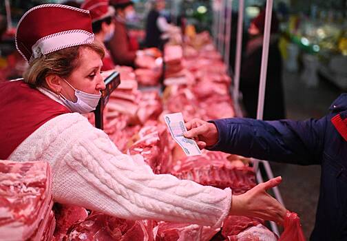 Цены на свинину в России рухнули