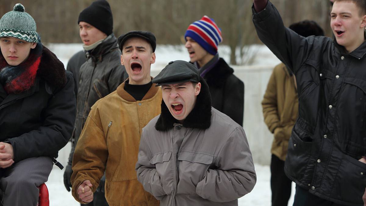 «Ощущение нечистоплотности»: актер Нилов рассказал о реакции на «Слово пацана»