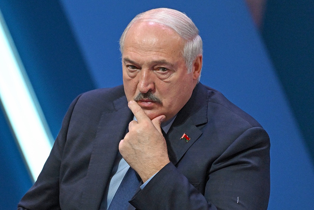 Лукашенко у новогодней елки дал ребятам совет, как преуспеть в жизни