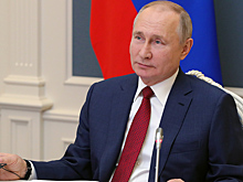 Путин поздравил страны СНГ, Грузию и Украину с Днем Победы