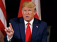 Трамп пошутил, что в России считают американцев "чокнутыми"