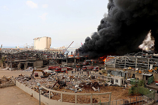Отстранение судьи по взрыву в порту Бейрута возвратило расследование к началу