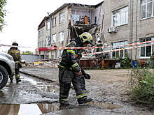 МВД: обрушение здания в Екатеринбурге могло произойти из-за его ветхости