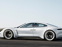 Глава Porsche рассказал о серийном электрическом суперкаре