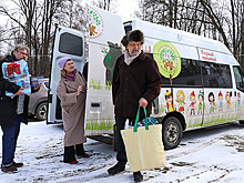 В Подмосковье для детей из Донбасса организовали встречу с писателями и художником