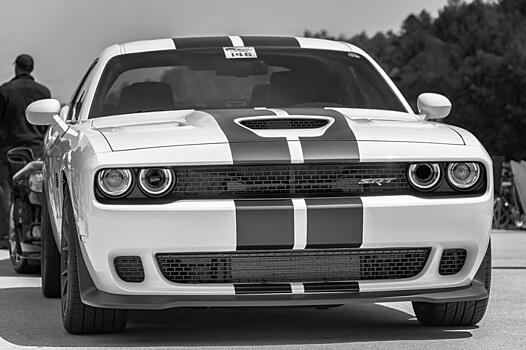 Dodge Challenger SRT Hellcat уже готов к дебюту