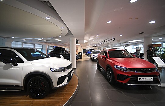 Названо число новых машин, купленных россиянами в 2025 году