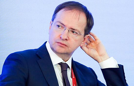 Владимир Мединский заявил о пользе новых учебников по истории при сдаче ЕГЭ