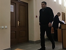 "Использовал как рабов": главу самарского филиала "Почты России" не могут начать судить