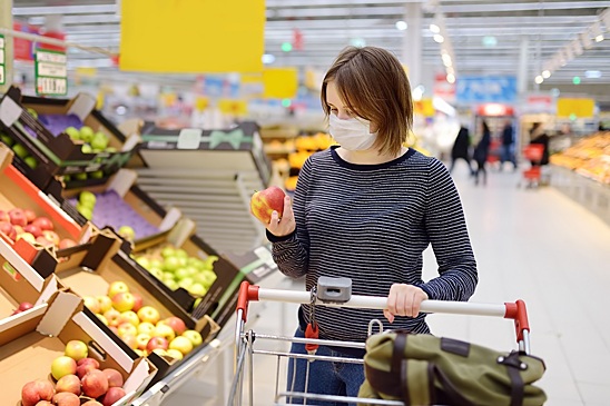 Ретейлеров могут заставить продавать продукты местных производителей