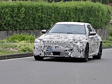 BMW M2 2023 года впервые демонстрирует интерьер с изогнутым дисплеем в стиле iX