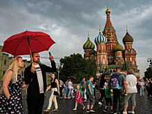 Спасите нас, русские! Зачем жители Прибалтики начали массово приезжать в «страшную» Россию?