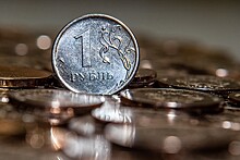 Финансист раскрыл причины устойчивости рубля на рынке