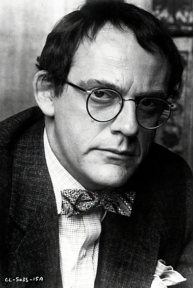 Кристофер Ллойд в фильме "Улика", 1985 год