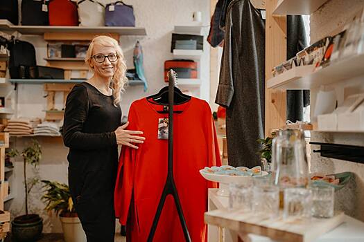 Доступ к телу: в Латвии придумали одежду для объятий