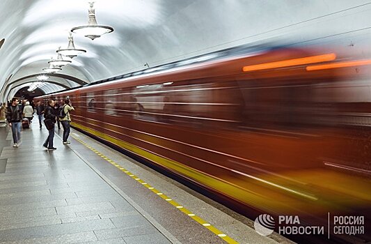 По пути в метро останавливаемся в «Кофикс»: поездка на общественном транспорте в Петербурге (The Marker, Израиль)