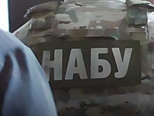 NYT: проведенные НАБУ обыски у приближенных Зеленского являются ответом на его политику