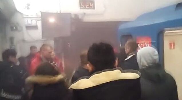 Путину доложено о взрыве в метро Петербурга