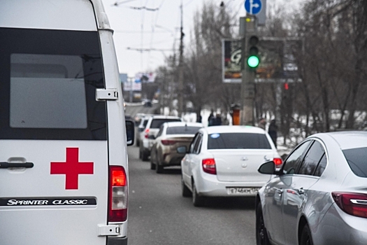 В Волгограде за утро в разных районах сбили трех пешеходов