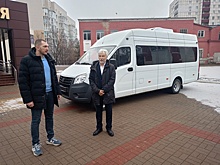 Курская спортшкола олимпийского резерва по фехтованию получила новый автобус